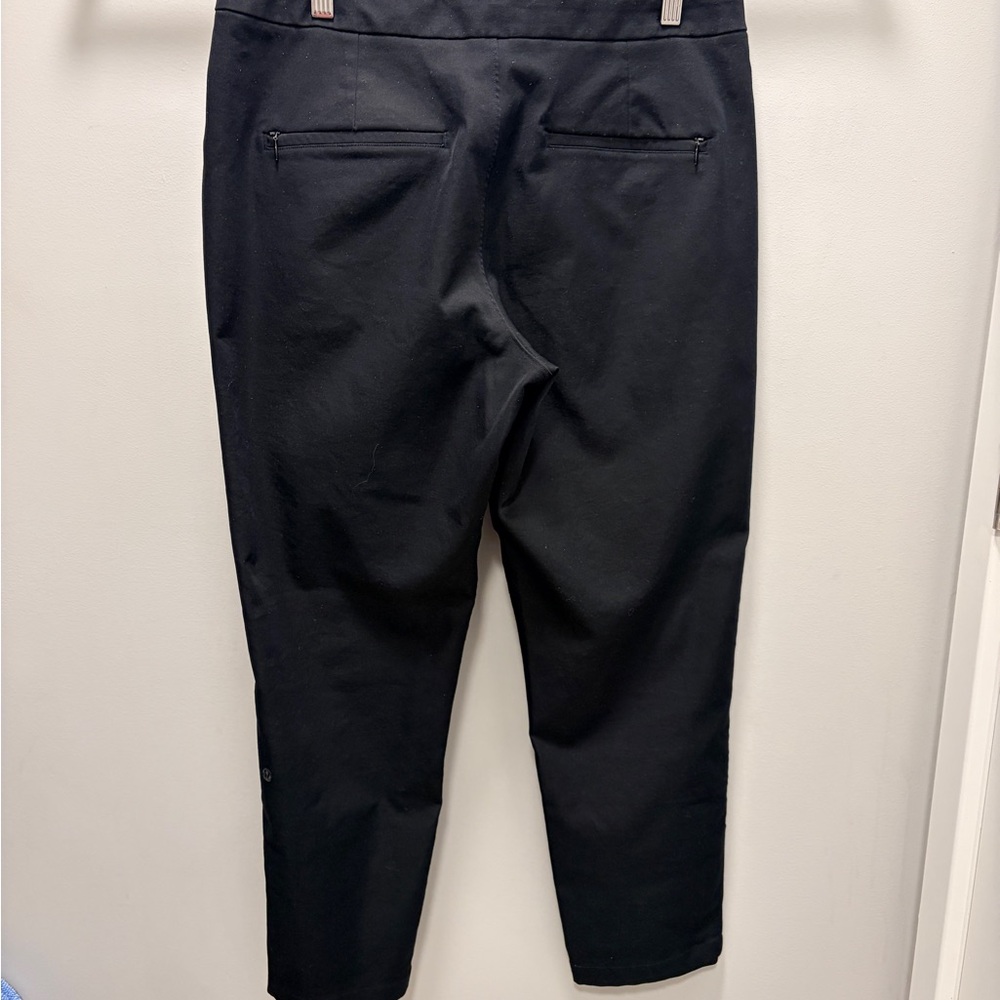 lululemon athletica women’s Size 10 black pants - Picture 2 of 5